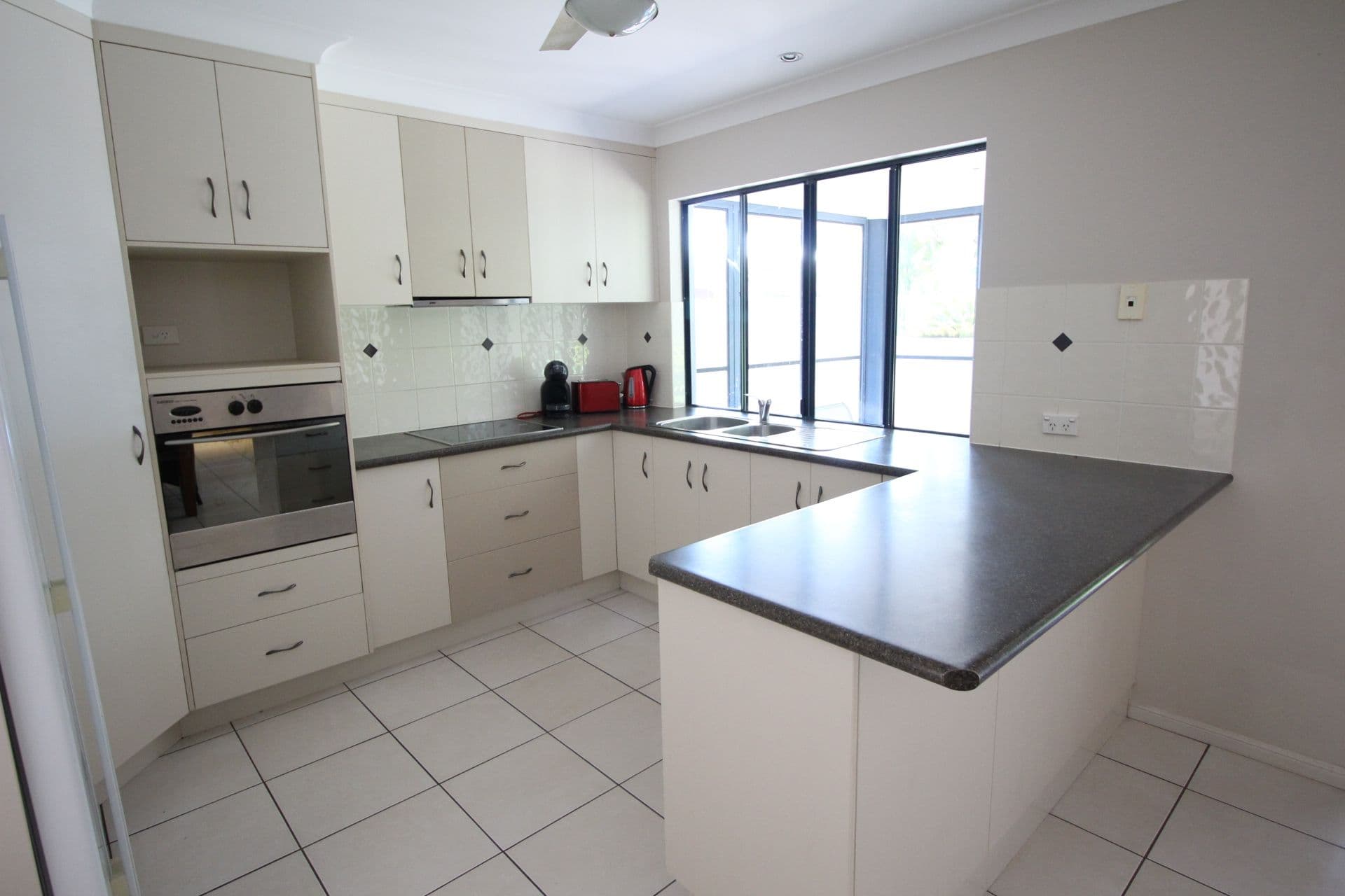 5 Rasmussen Avenue, Armstrong Beach QLD 4737, Armstrong Beach - Thumbnail 6
