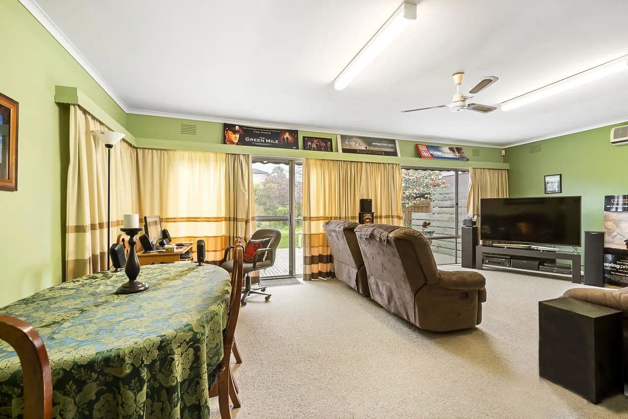 22 Stuart Street, Noble Park VIC 3174, Noble Park - Thumbnail 2