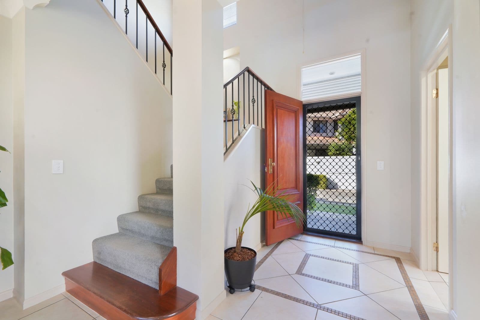 1-7 Pine Valley Drive, Robina QLD 4226, Robina - Thumbnail 4