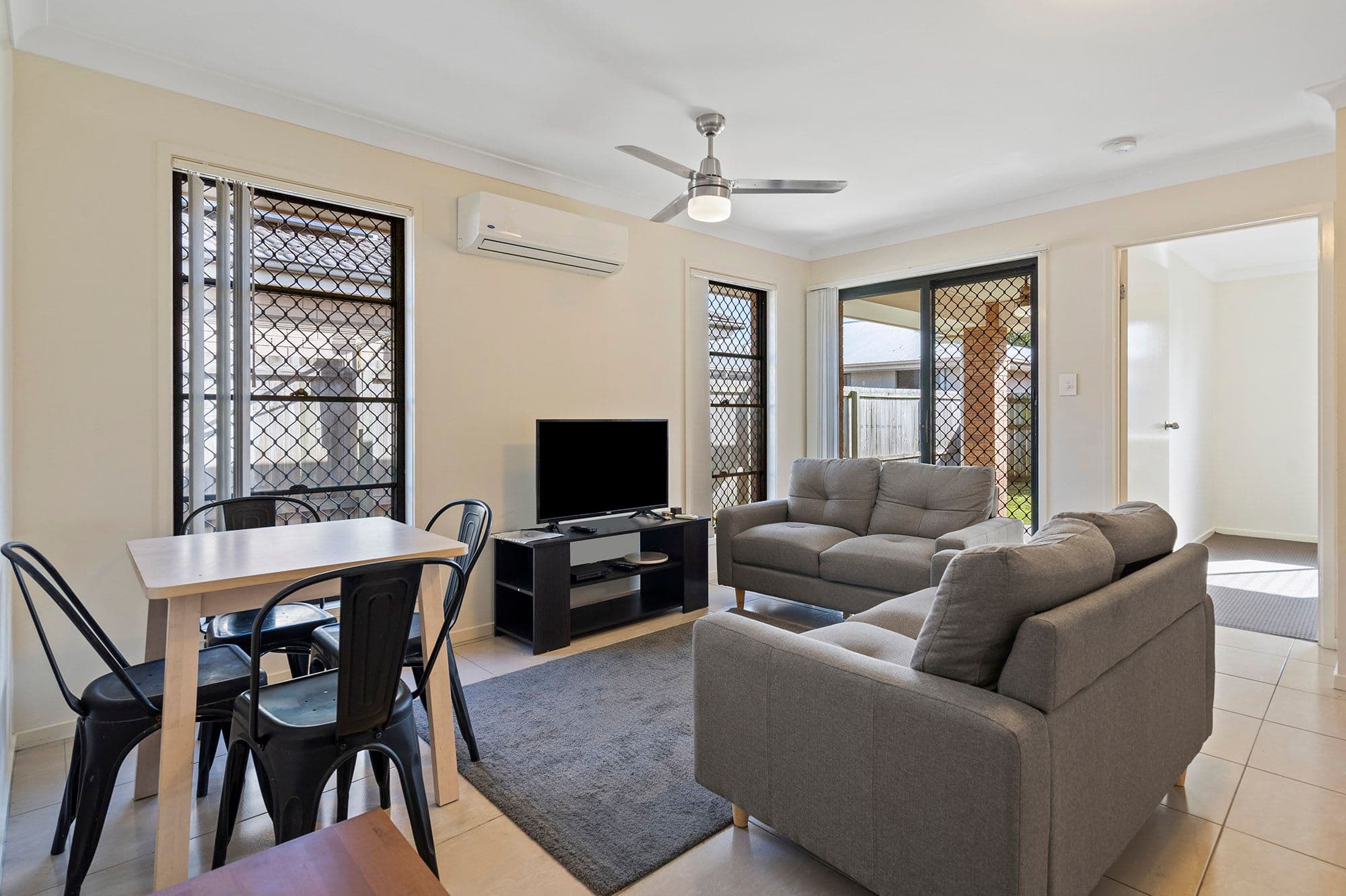 8 Regeling Court, Loganlea QLD 4131, Loganlea - Thumbnail 8