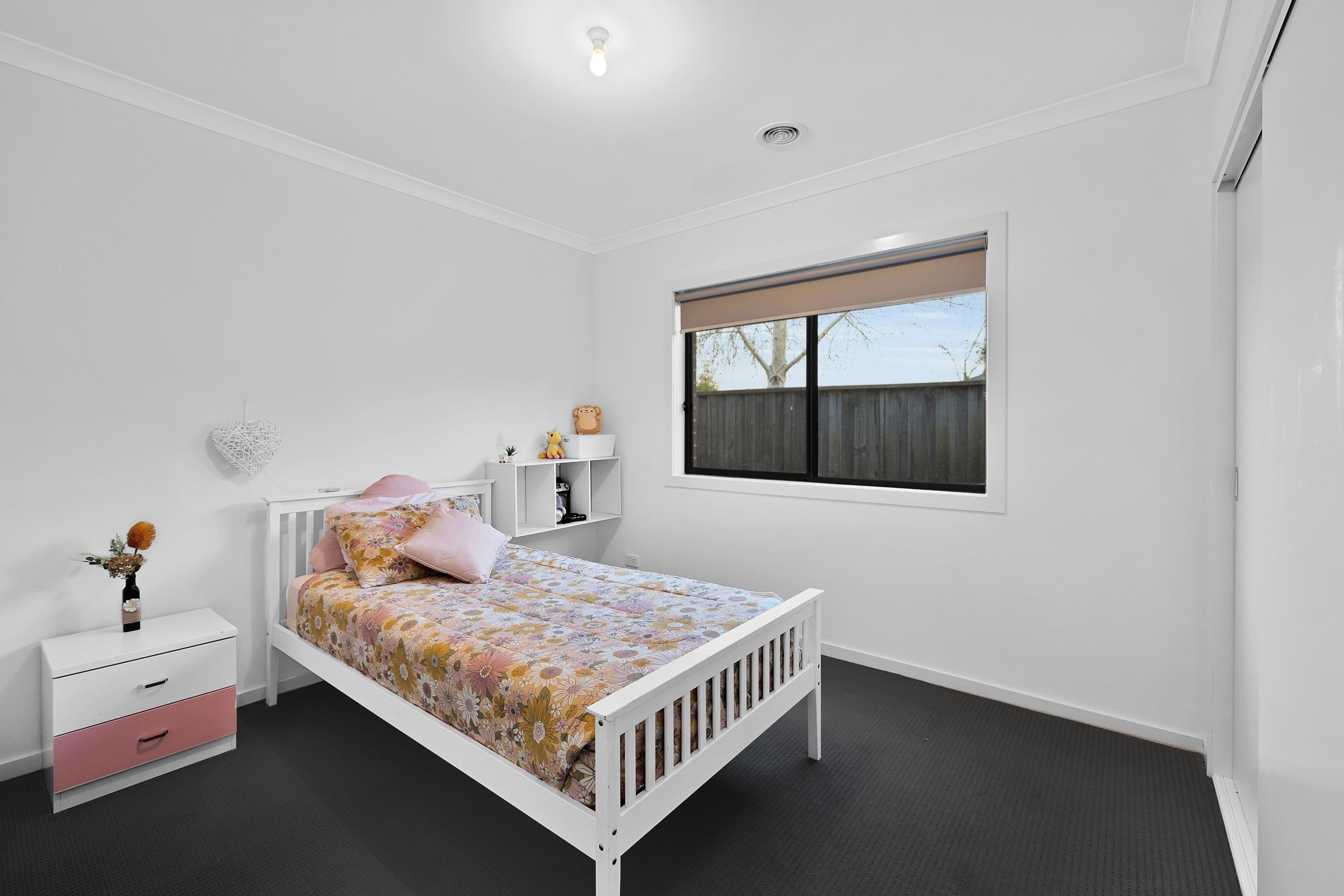 4 Creekton Close, Pakenham VIC 3810, Pakenham - Thumbnail 8