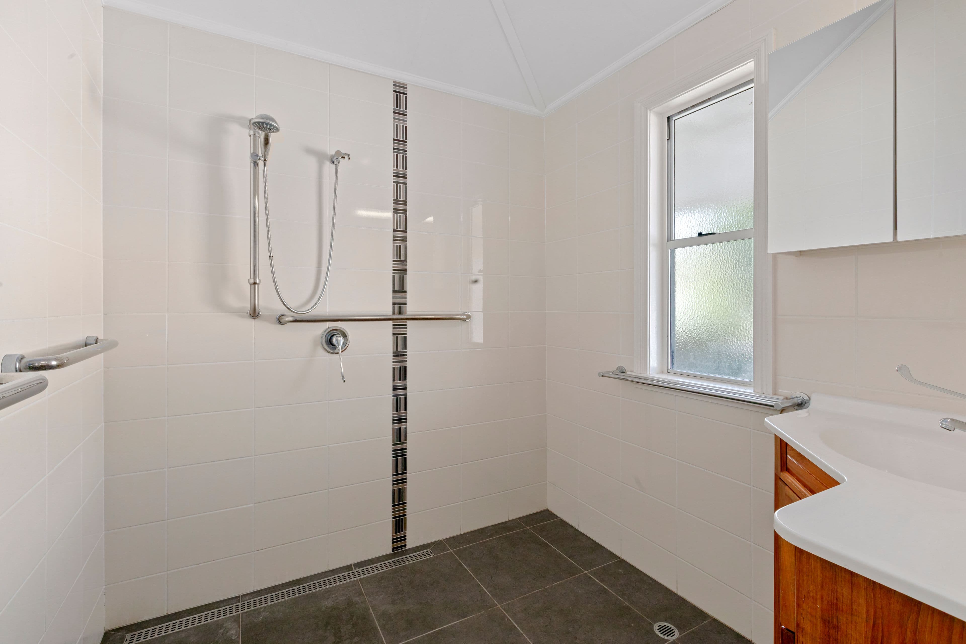 245 Riding Road, Balmoral QLD 4171, Balmoral - Thumbnail 5