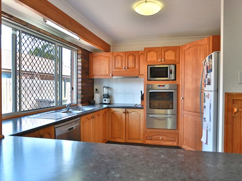 52 Allira Crescent, CARSELDINE QLD 4034, Carseldine - Thumbnail 2