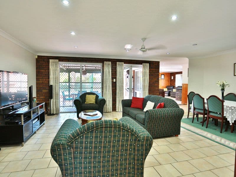 52 Allira Crescent, CARSELDINE QLD 4034, Carseldine - Thumbnail 3