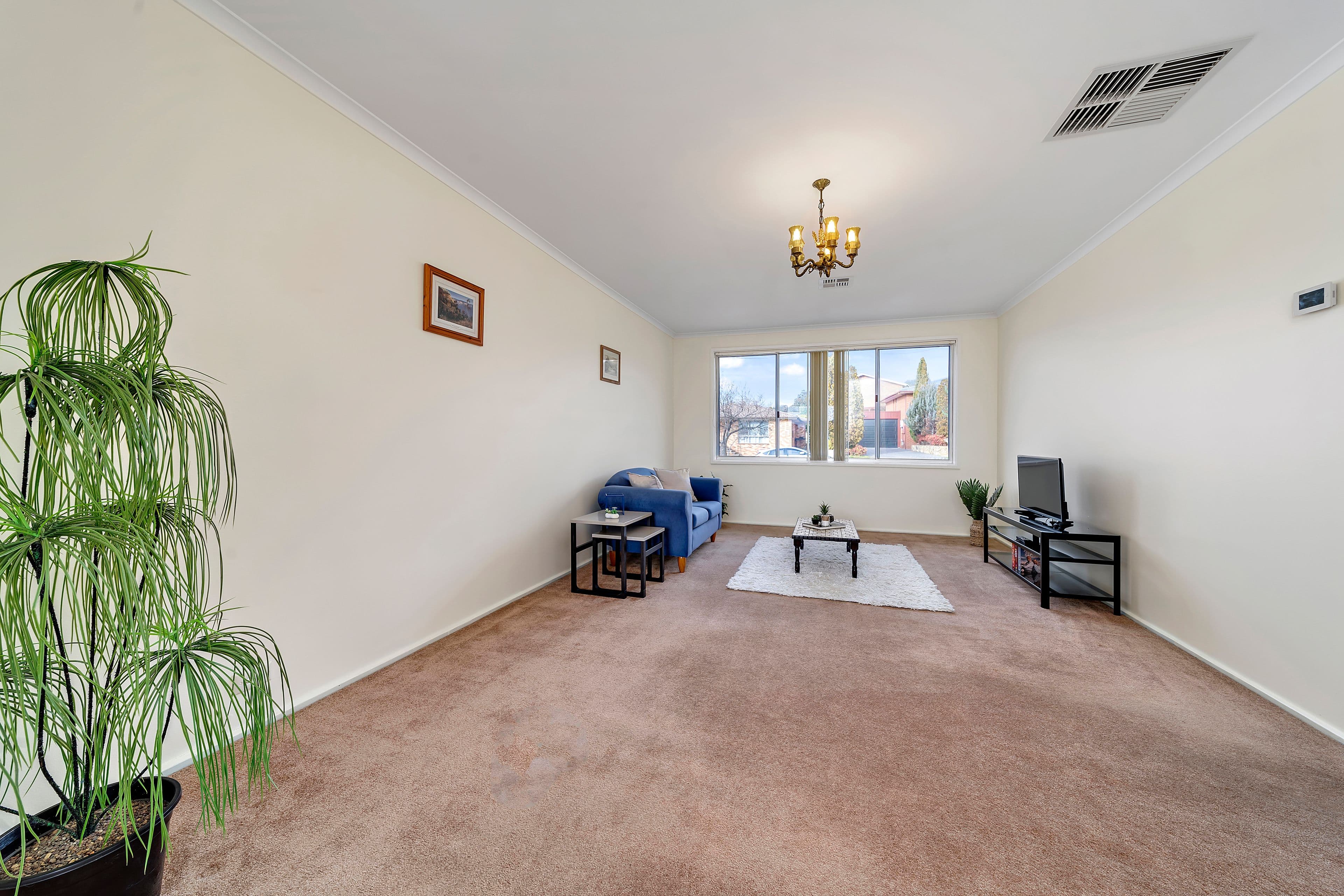 10 McInnes Street, Karabar NSW 2620, Karabar - Thumbnail 2