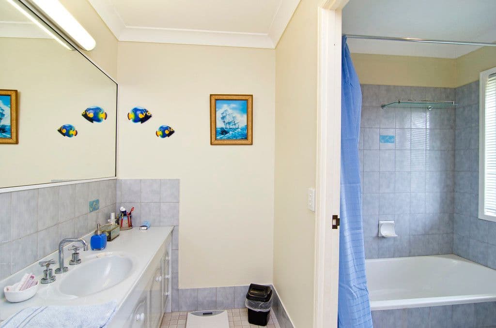37 Bob Barnard Drive, TUGUN QLD 4224, Tugun - Thumbnail 8