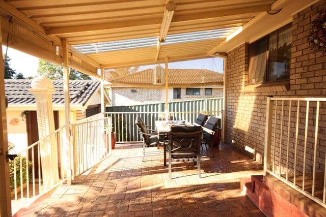 19 Ardrossan Crescent, ST ANDREWS NSW 2566, St Andrews - Thumbnail 6