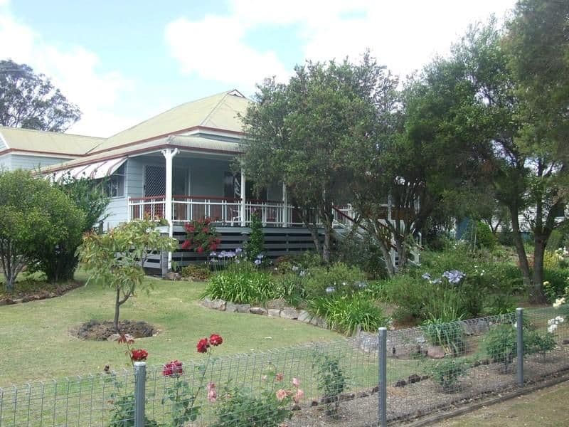 3 Albert Street, CROWS NEST QLD 4355, Crows Nest - Image 1