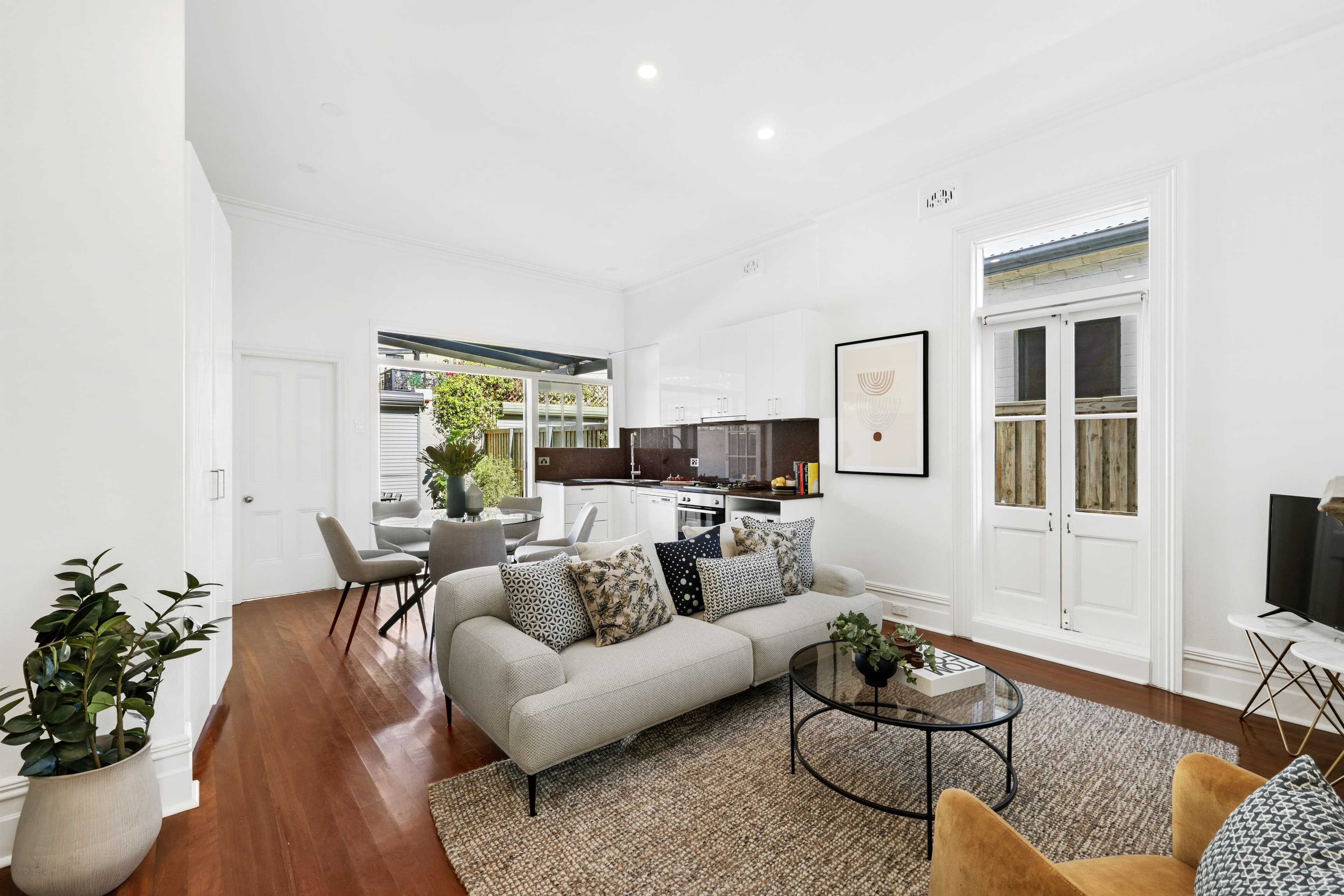 22 Holmwood Street, Newtown NSW 2042, Newtown - Thumbnail 2