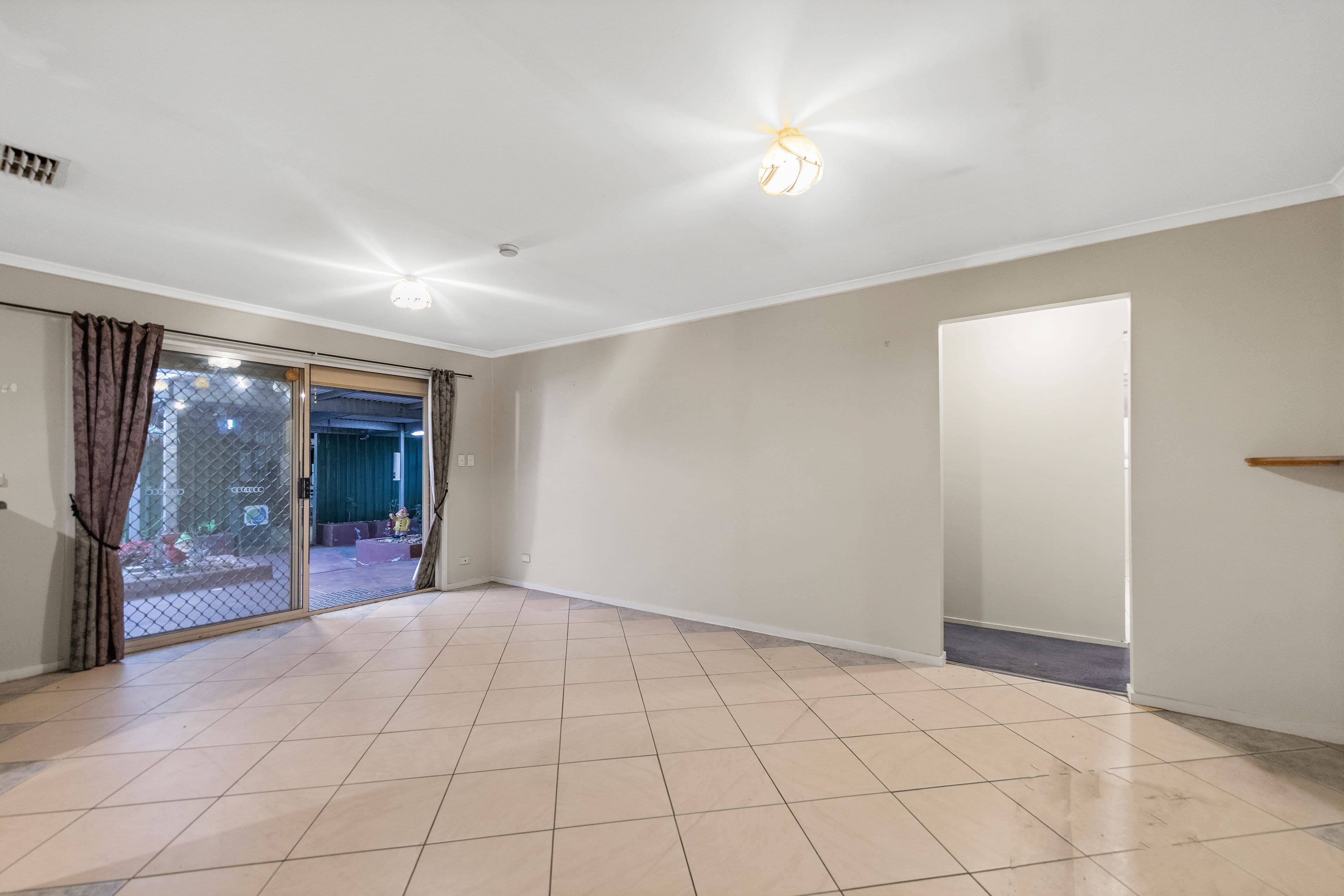 12 Hutton Avenue, Andrews Farm SA 5114, Andrews Farm - Thumbnail 6