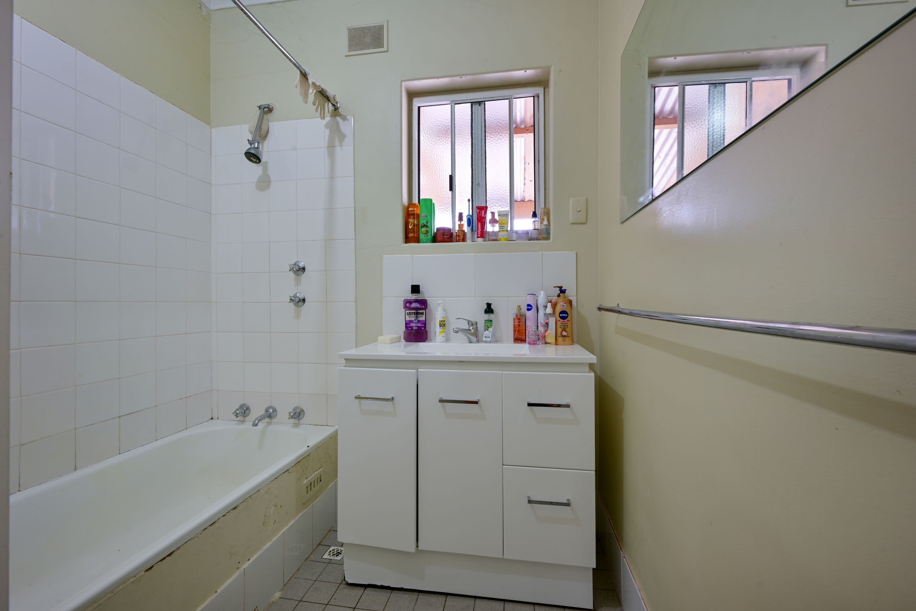 28 Winton Street, Whyalla Stuart SA 5608, Whyalla Stuart - Thumbnail 6