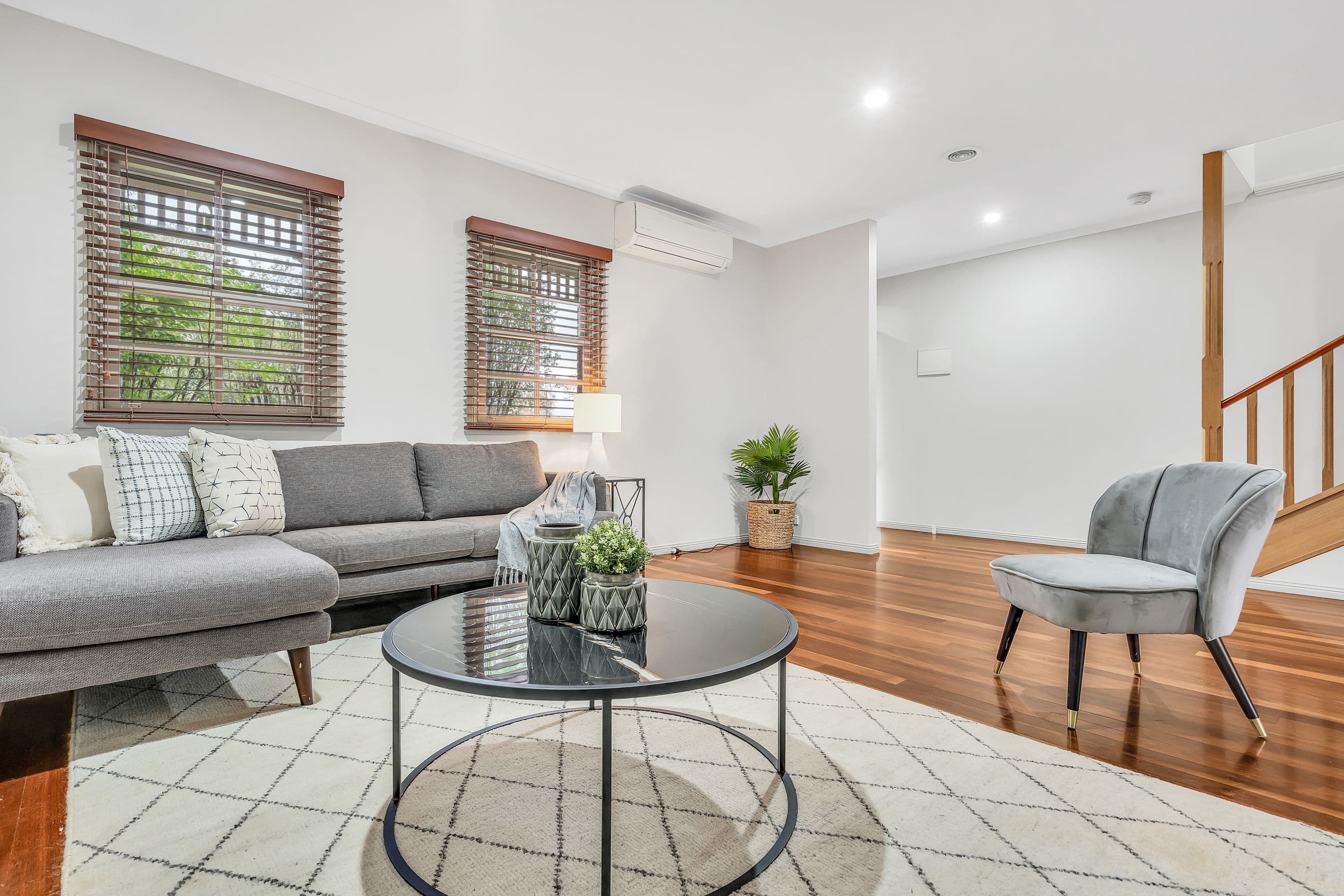 11 Meadowbank Lane, Craigieburn VIC 3064, Craigieburn - Thumbnail 3