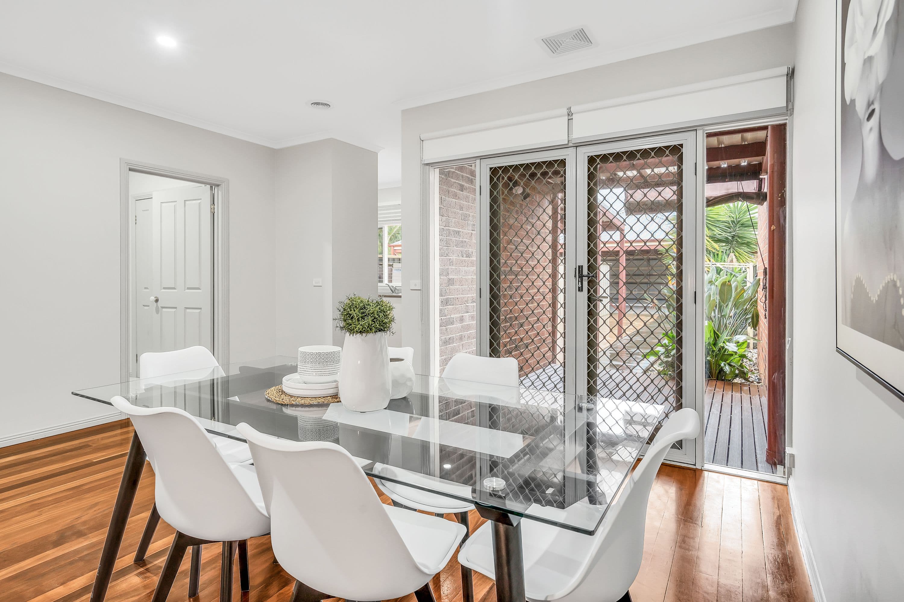 11 Meadowbank Lane, Craigieburn VIC 3064, Craigieburn - Thumbnail 8