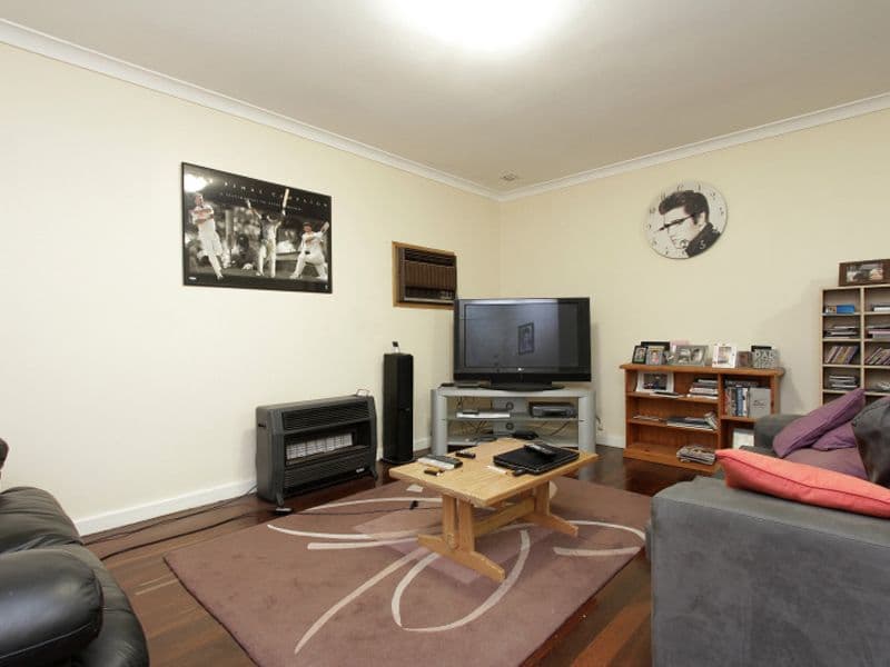 4 McLachlan Way, BELMONT WA 6104, Belmont - Image 1