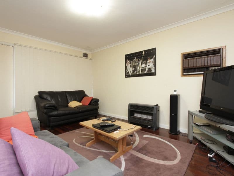 4 McLachlan Way, BELMONT WA 6104, Belmont - Thumbnail 2