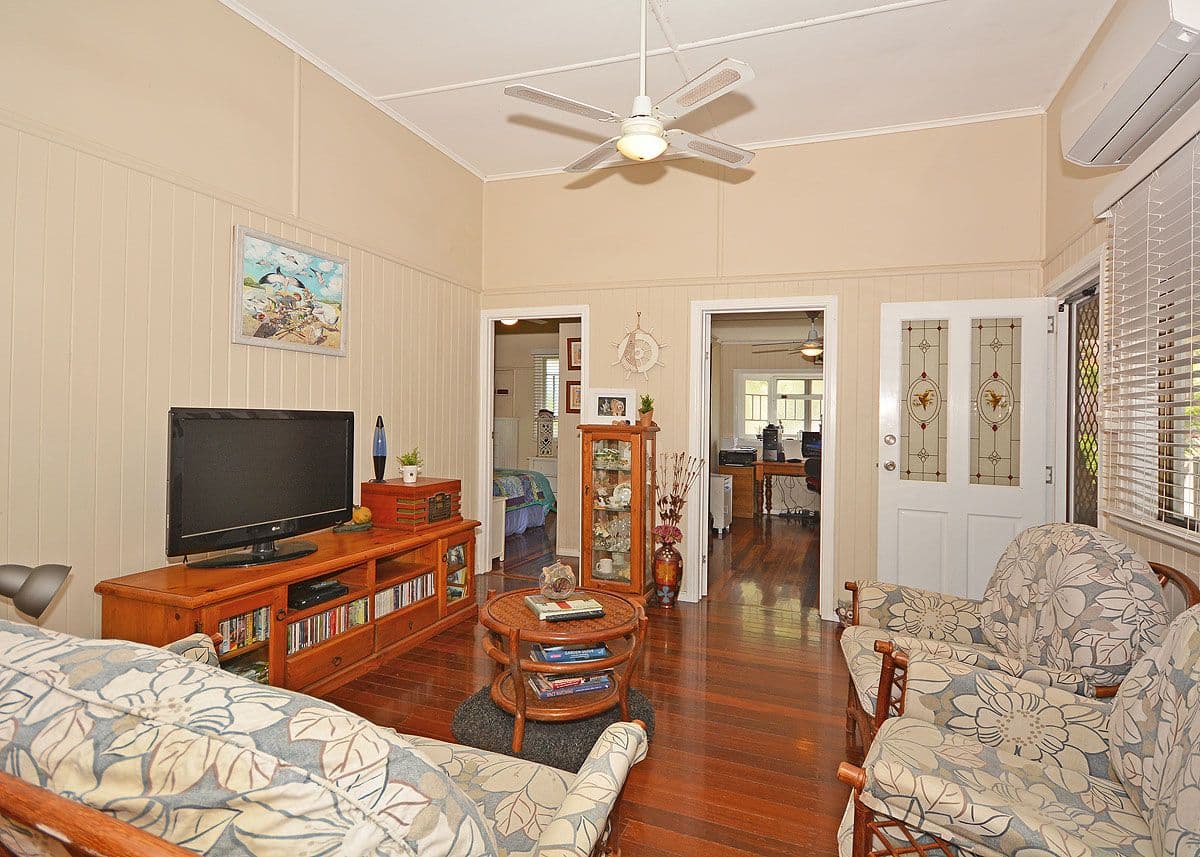 68 Dayman Street, Urangan QLD 4655, Urangan - Thumbnail 2
