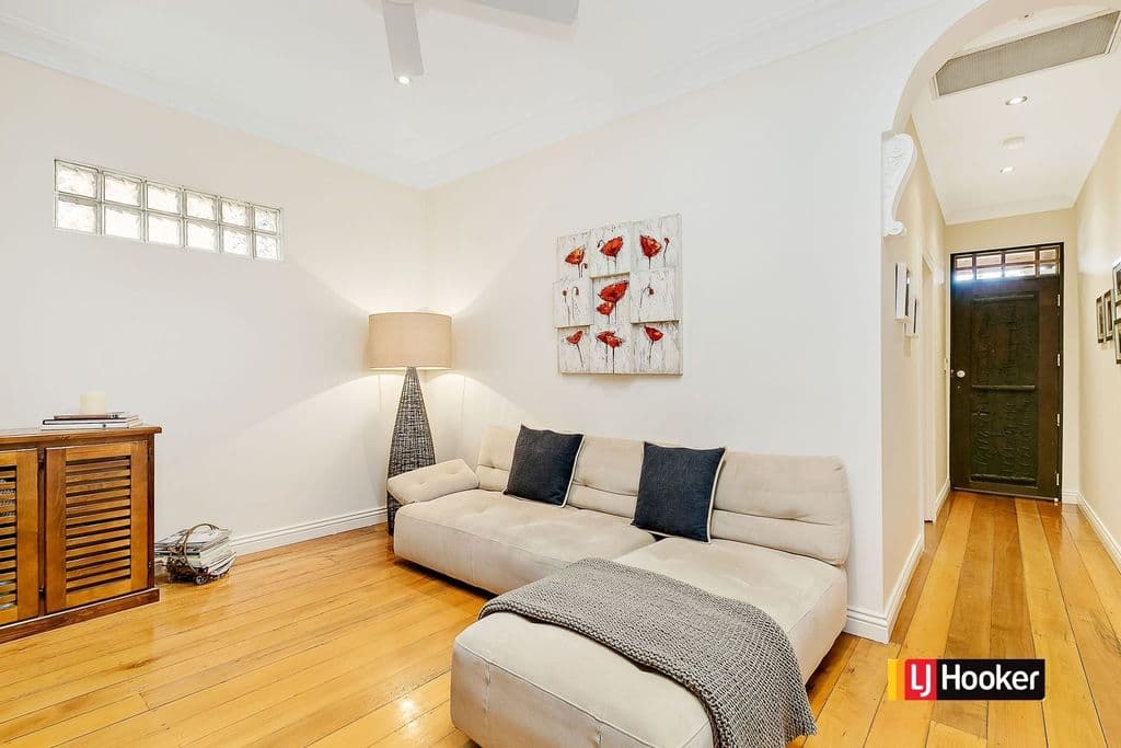 61 Ewart Street, Dulwich Hill - Thumbnail 2