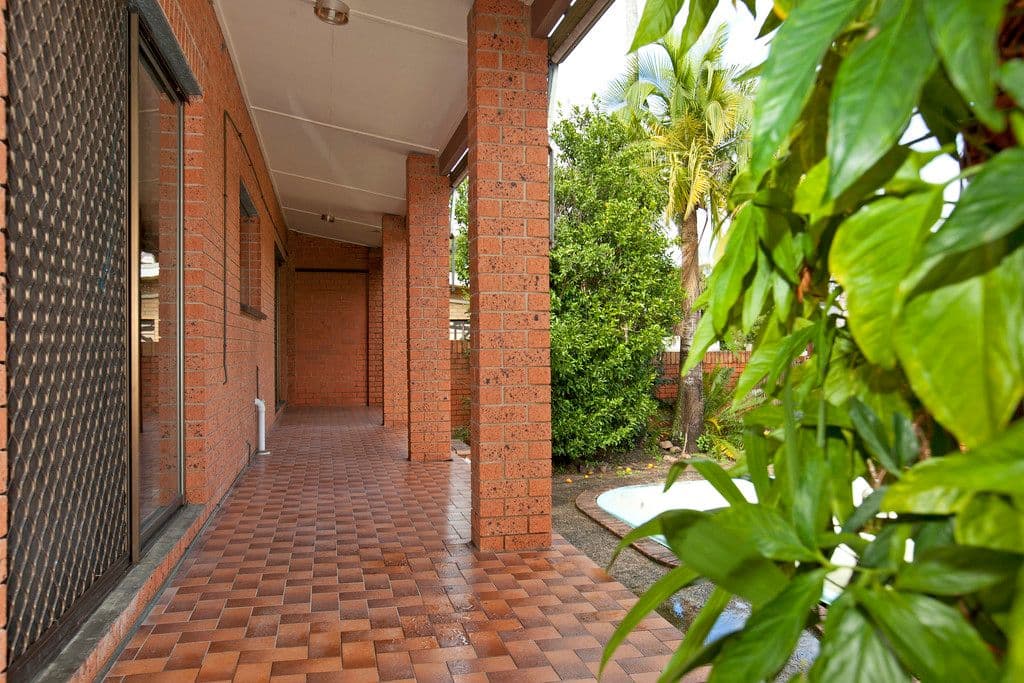 305 Redland Bay Road, CAPALABA QLD 4157, Capalaba - Thumbnail 3