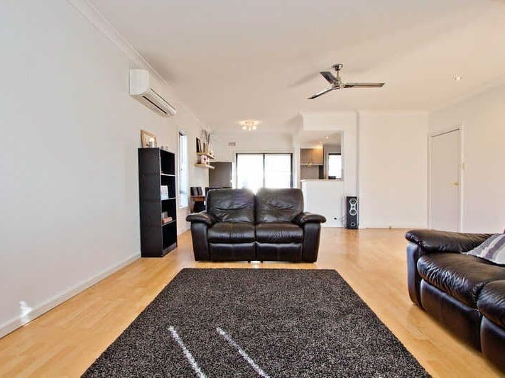 4 Waverley Street, Largs Bay SA 5016, Largs Bay - Thumbnail 4