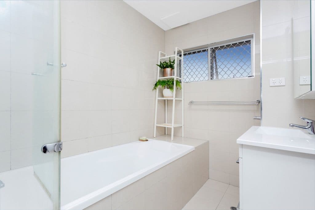 40 Maygar Street, Windsor QLD 4030, Windsor - Thumbnail 4