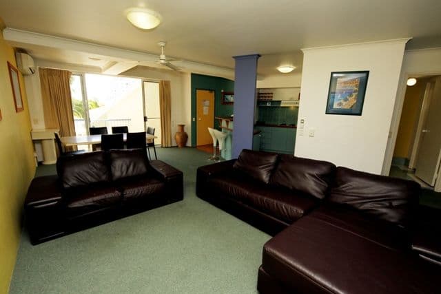 119 'Diamond Beach Resort' 10 Alexandra Avenue, MERMAID BEACH QLD 4218, Mermaid Beach - Thumbnail 3