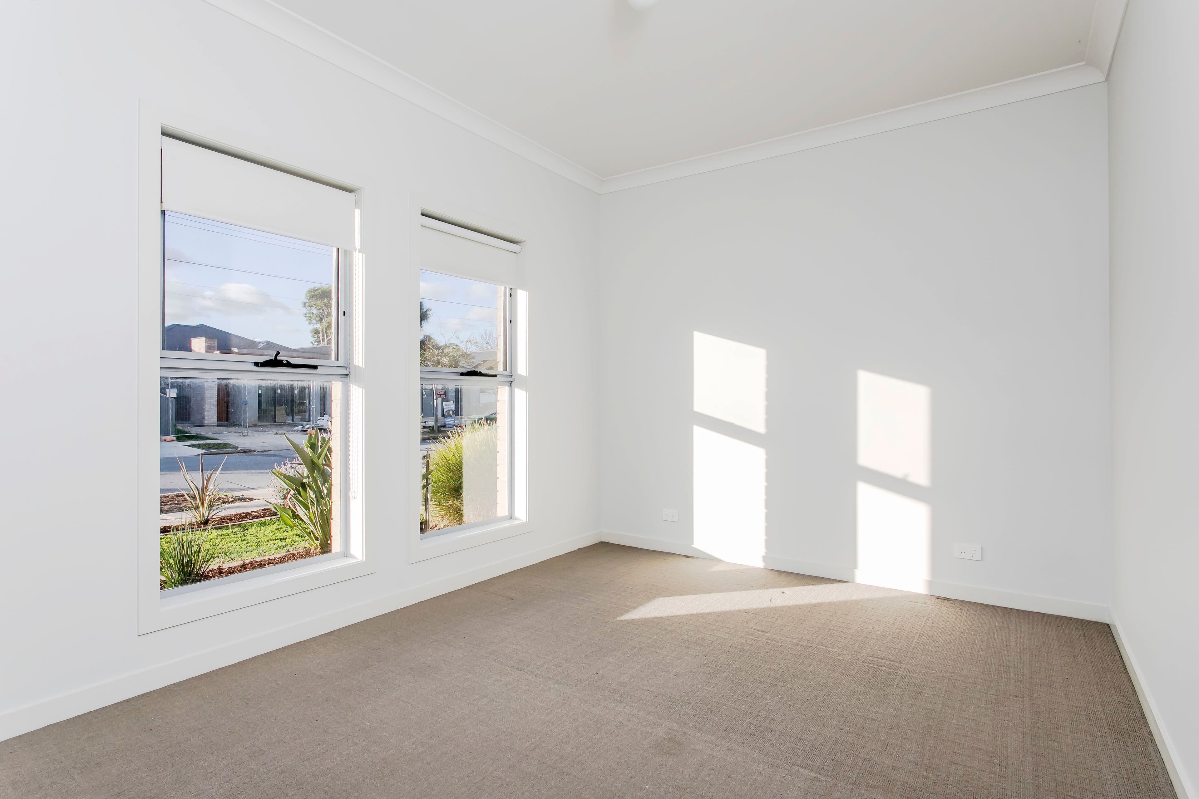 2 Kelmscott Street, Oaklands Park SA 5046, Oaklands Park - Thumbnail 3