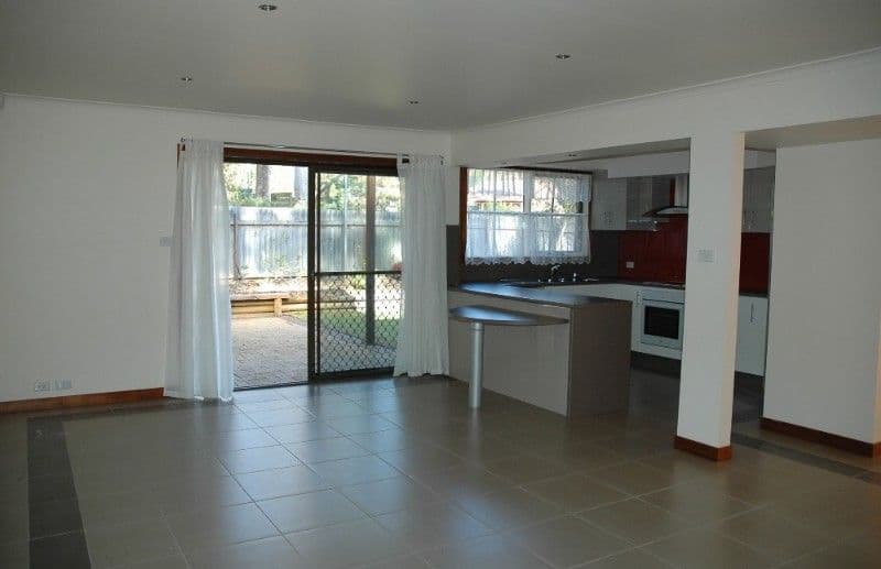 2 Burrawang Crescent, SUNSHINE BAY NSW 2536, Sunshine Bay - Thumbnail 7
