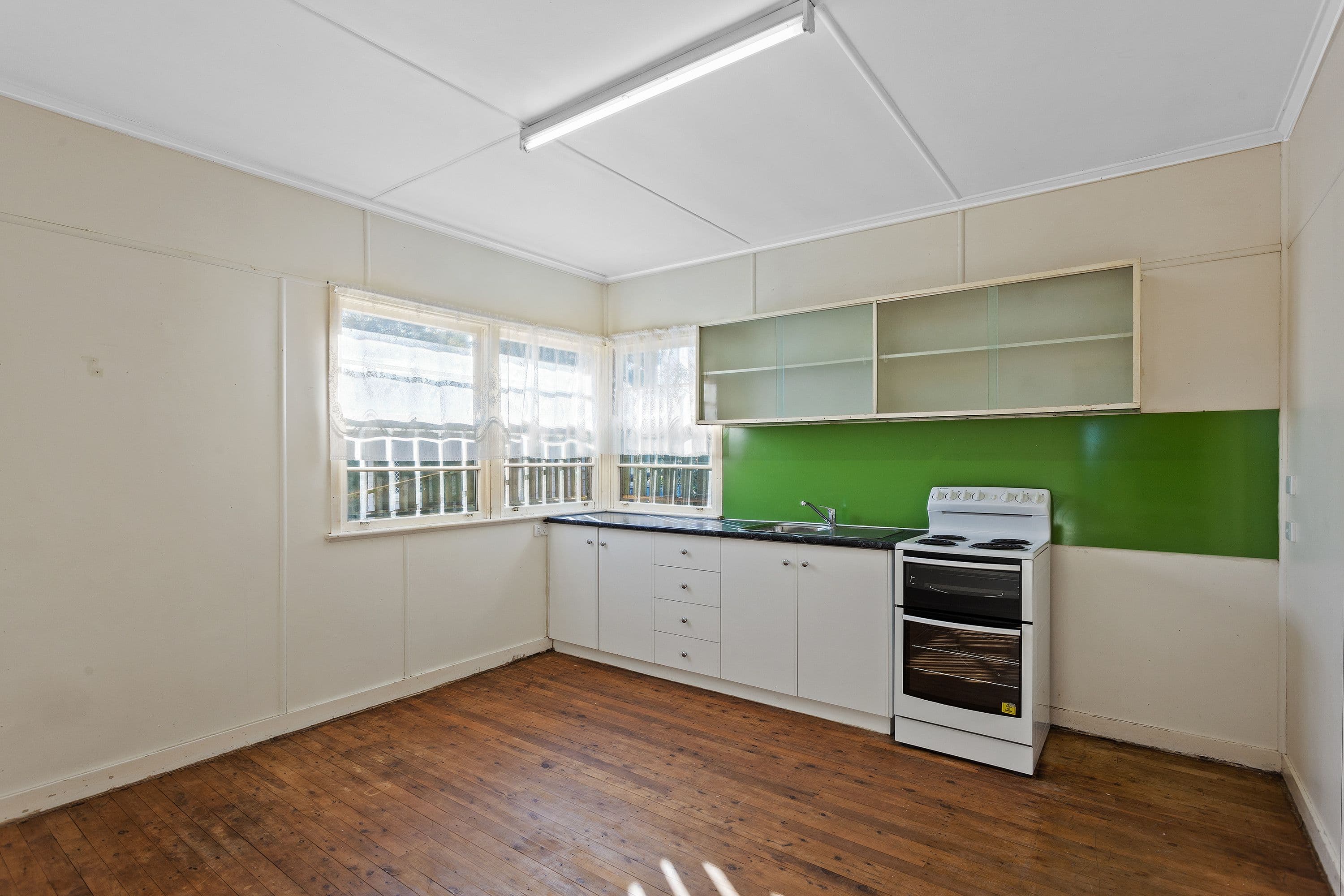 33 Kelly Street, Harlaxton QLD 4350, Harlaxton - Thumbnail 3