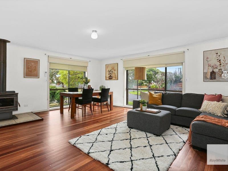 29 Hoddle Way, Altona Meadows VIC 3028, Altona Meadows - Thumbnail 5