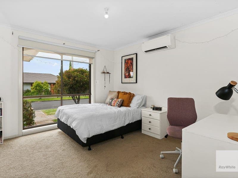 29 Hoddle Way, Altona Meadows VIC 3028, Altona Meadows - Thumbnail 7