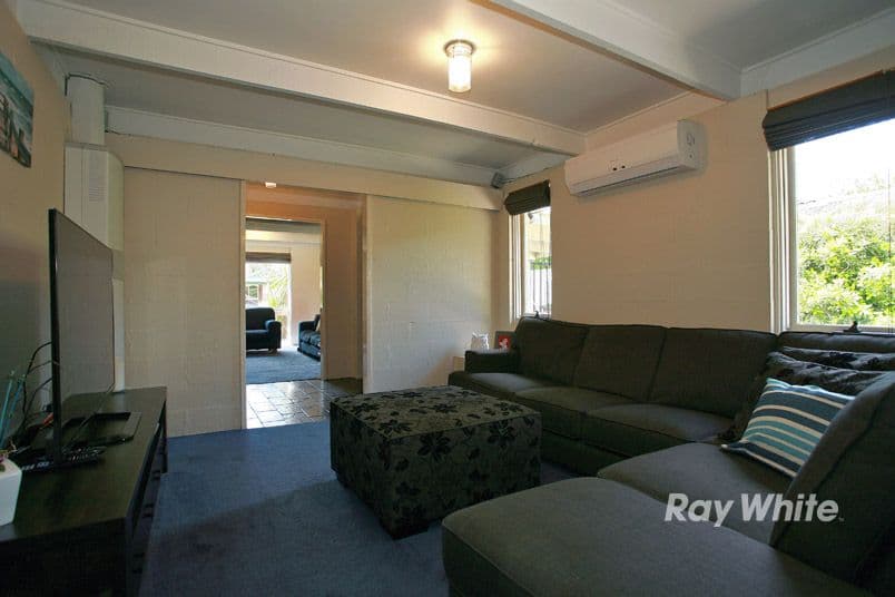 8 Curtis Court, CRANBOURNE VIC 3977, Cranbourne - Thumbnail 4