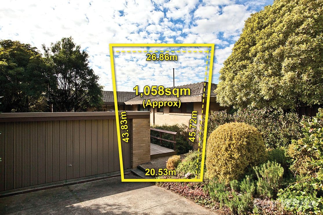11 Stirling Crescent, GLEN WAVERLEY VIC 3150, Glen Waverley - Image 1