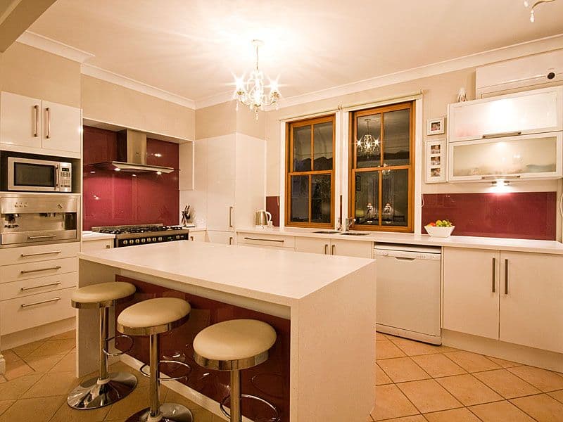 9 Twickenham Street, CHELMER QLD 4068, Chelmer - Thumbnail 3