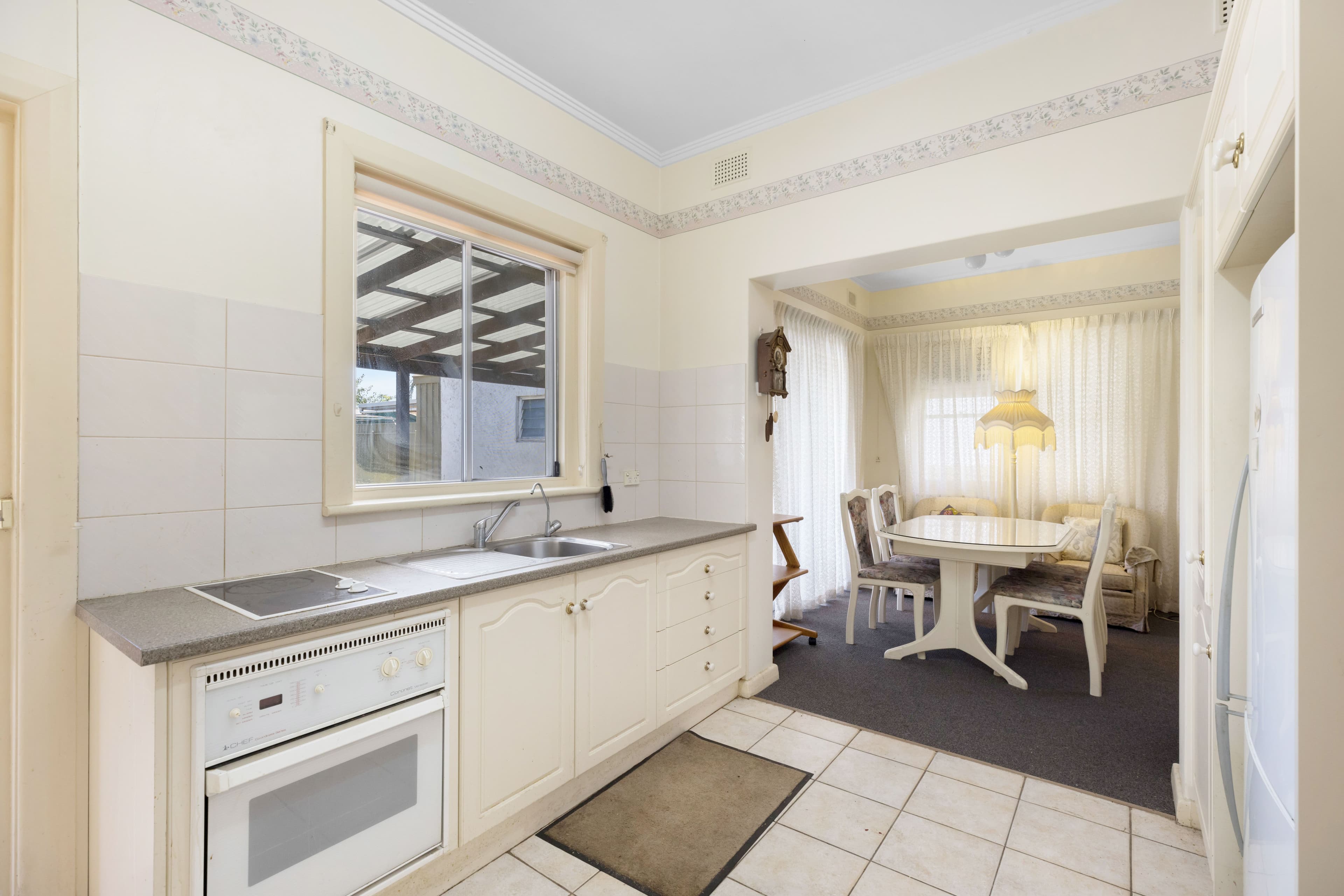 8 Oaklands Road, Somerton Park SA 5044, Somerton Park - Thumbnail 7