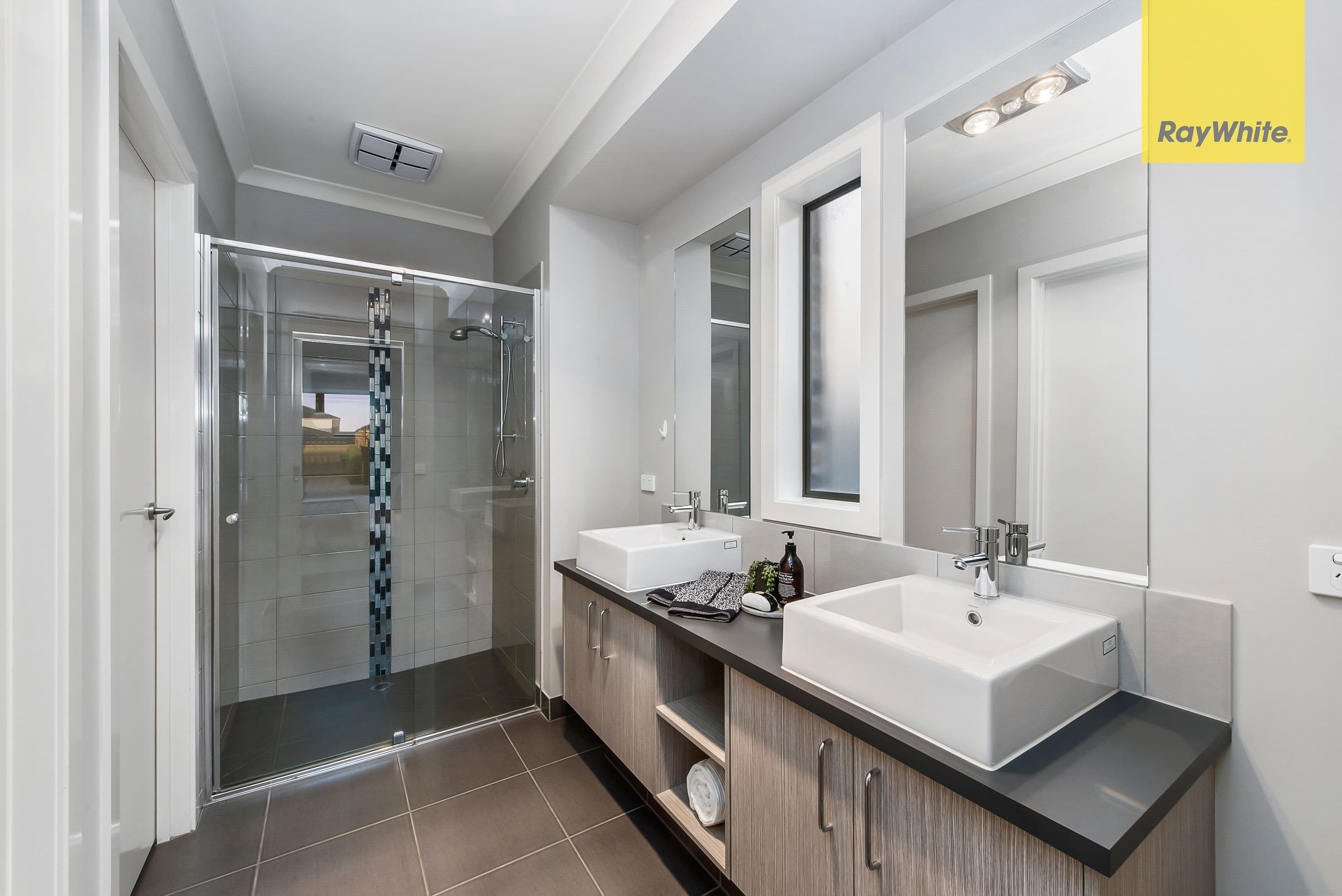 12 Balerno Way, Taylors Hill VIC 3037, Taylors Hill - Thumbnail 6