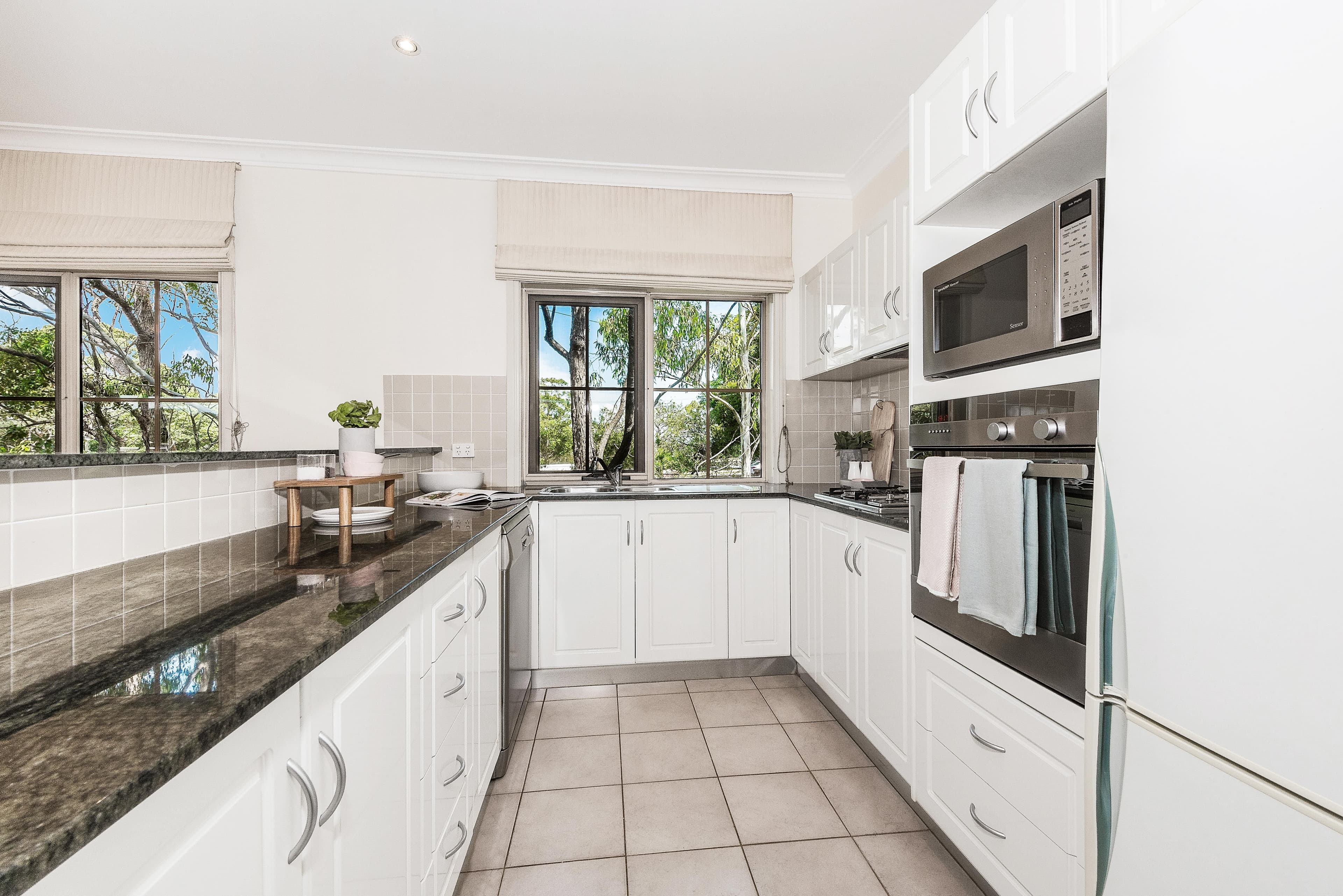 4 Mortimer Lewis Drive, Huntleys Cove NSW 2111, Huntleys Cove - Thumbnail 3