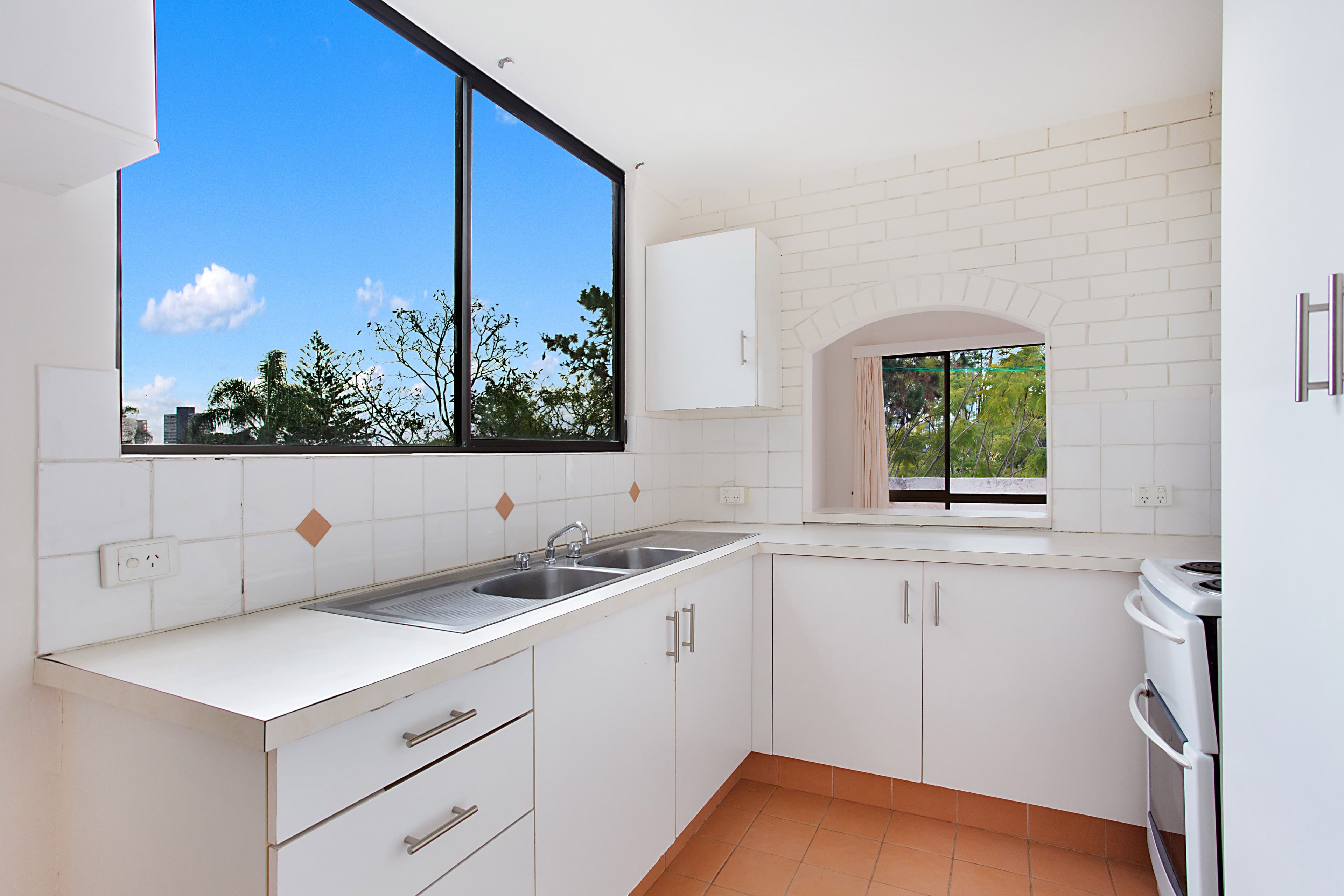 8 Duet Drive, Mermaid Waters QLD 4218, Mermaid Waters - Thumbnail 4