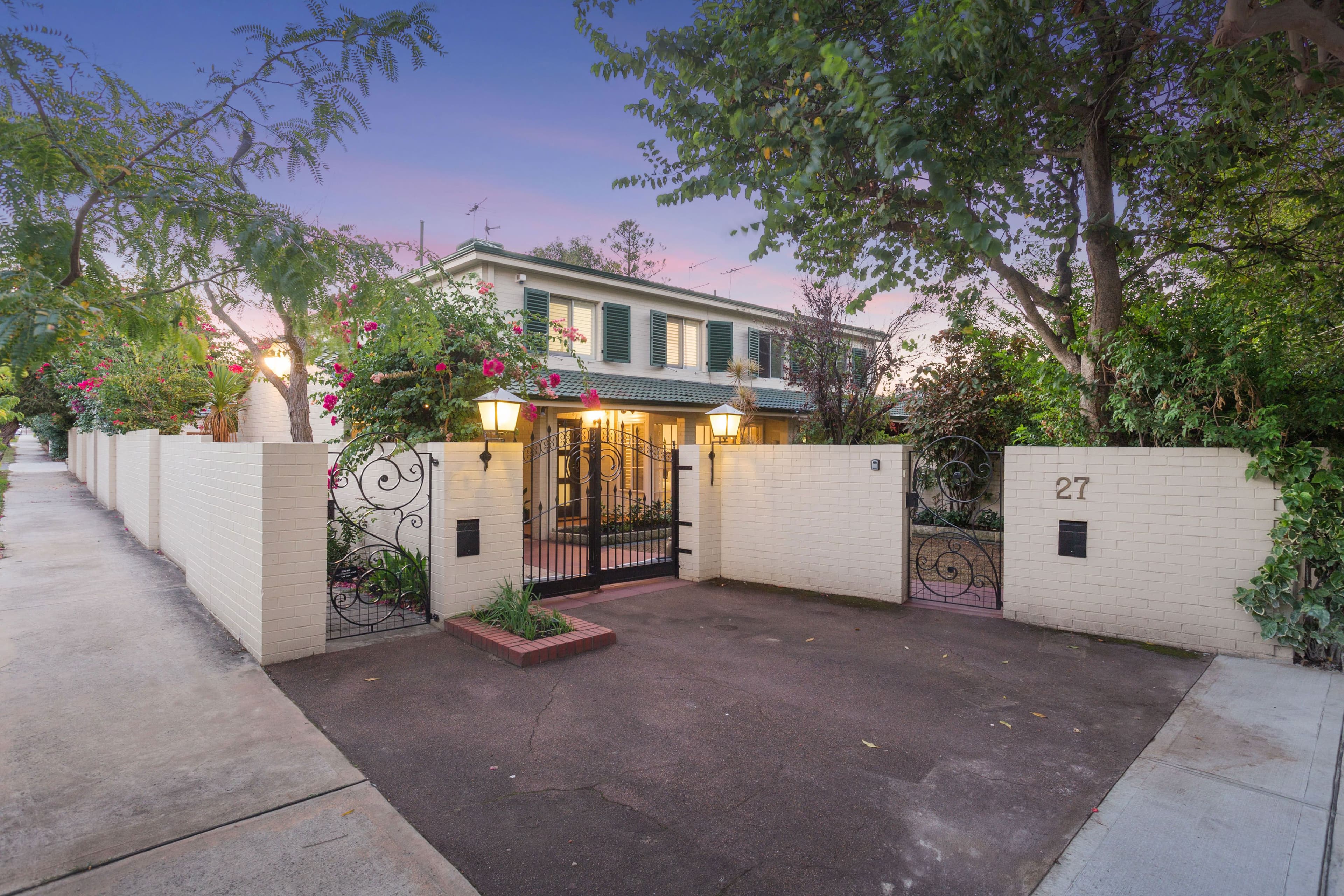 27 Kanimbla Road, Nedlands WA 6009, Nedlands - Thumbnail 2