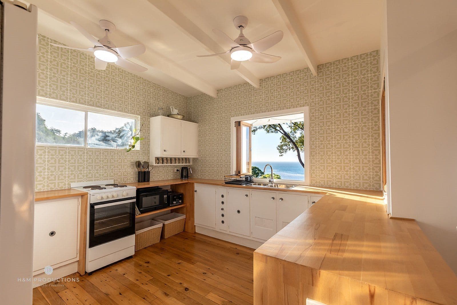 750 Captain Cook Drive, Seventeen Seventy QLD 4677, Seventeen Seventy - Thumbnail 6