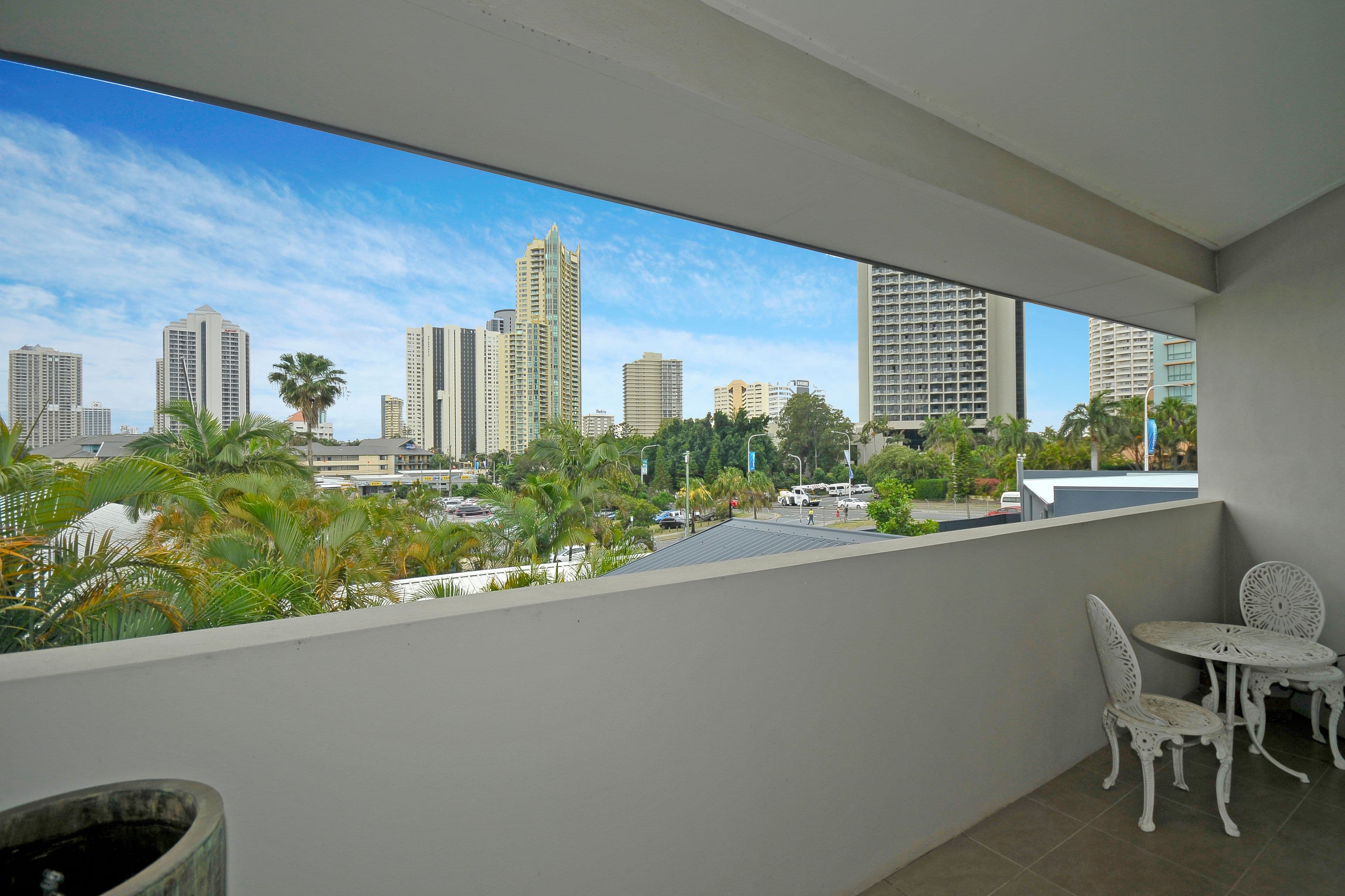 27 Palm Avenue, Surfers Paradise QLD 4217, Surfers Paradise - Thumbnail 3