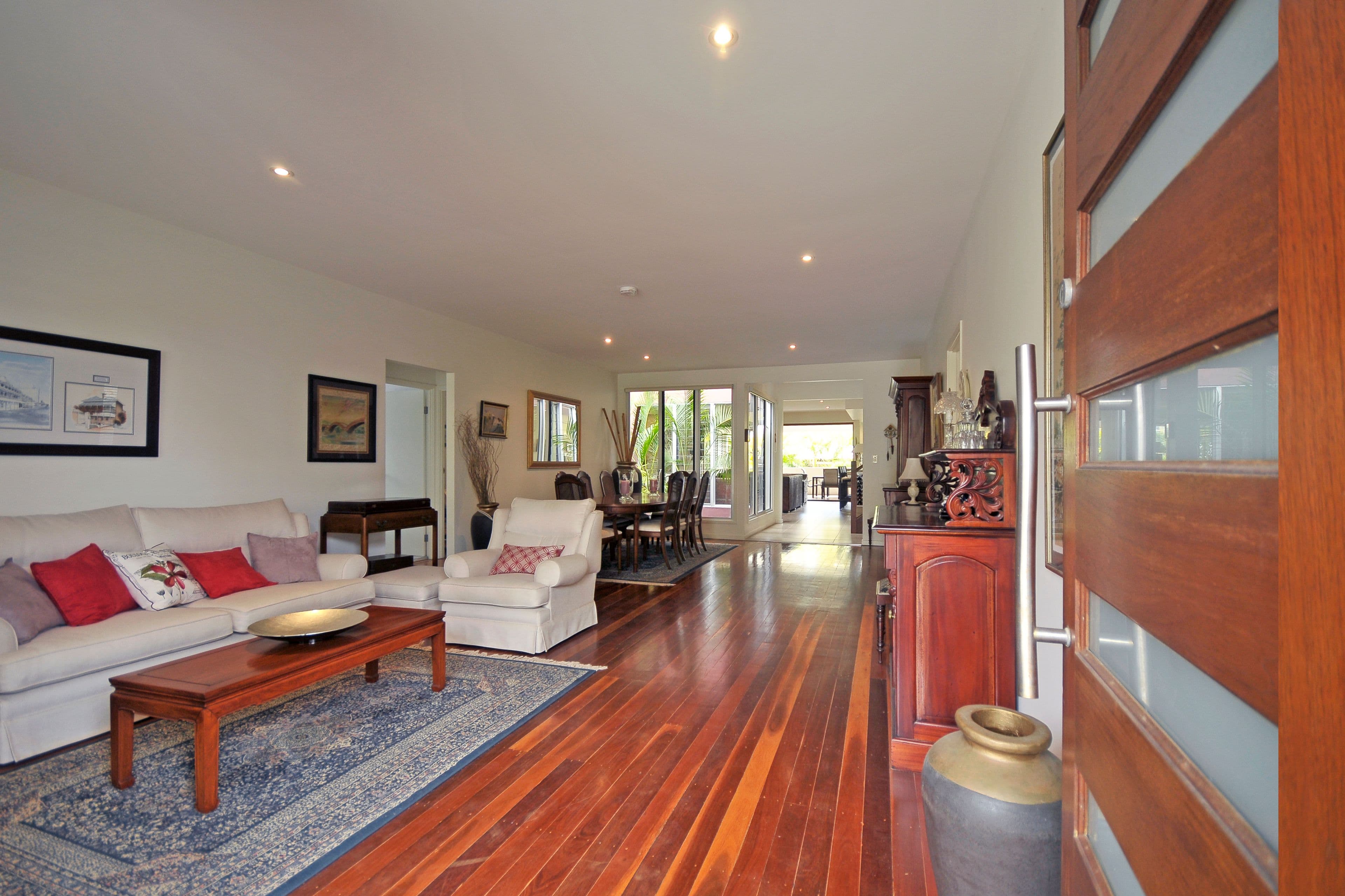 27 Palm Avenue, Surfers Paradise QLD 4217, Surfers Paradise - Thumbnail 6