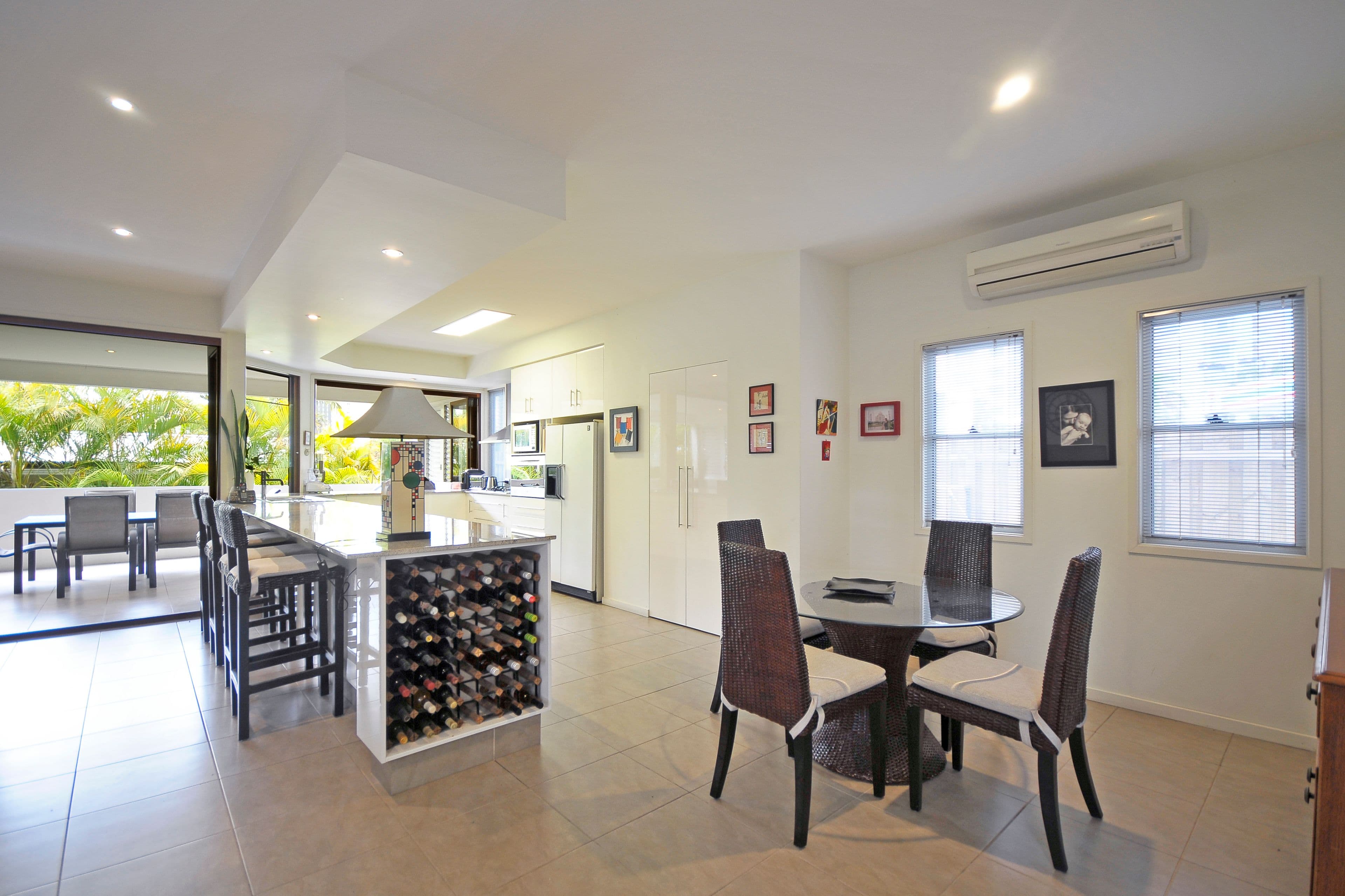 27 Palm Avenue, Surfers Paradise QLD 4217, Surfers Paradise - Thumbnail 8
