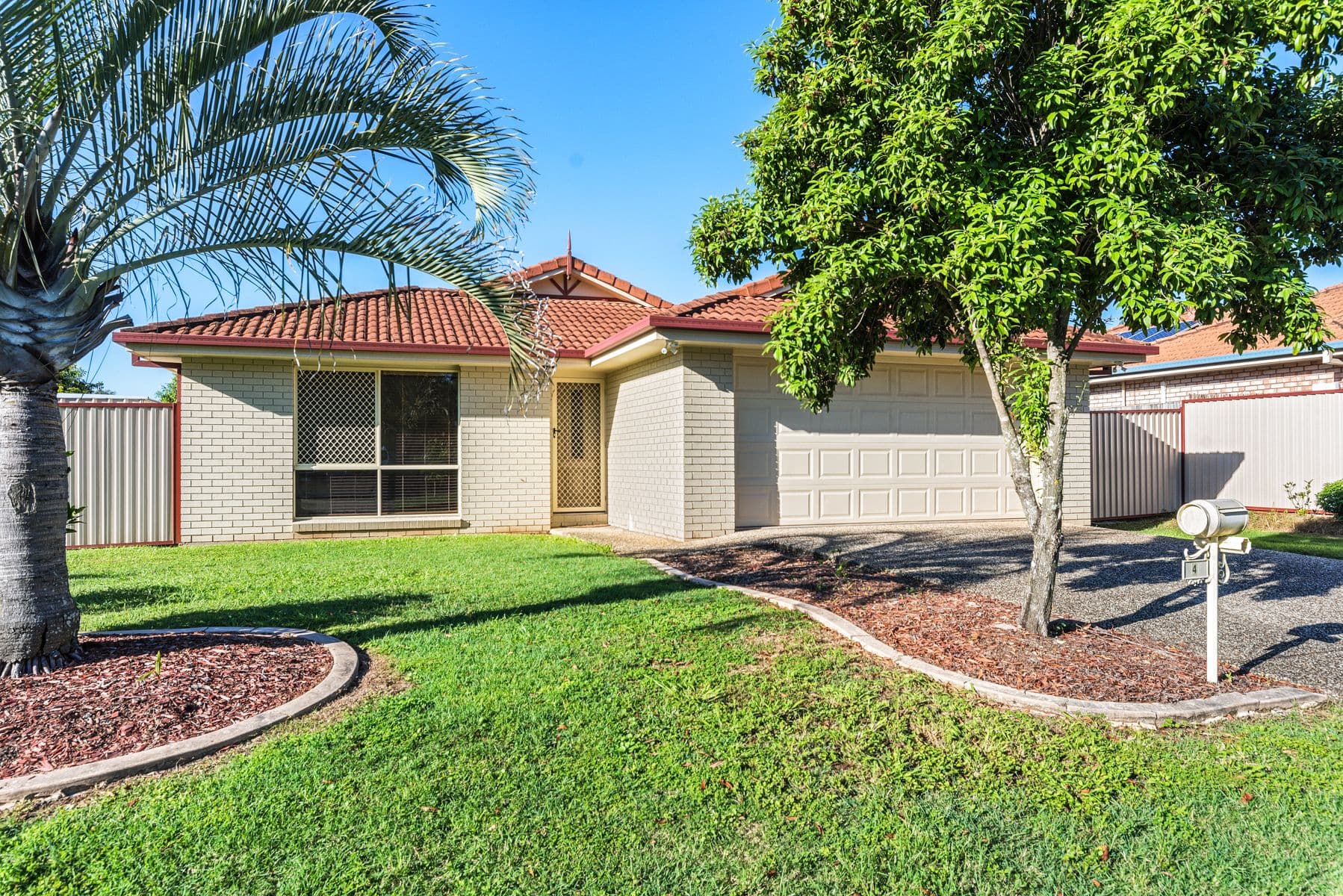 4 Elizabeth Place, Brighton QLD 4017, Brighton - Thumbnail 2
