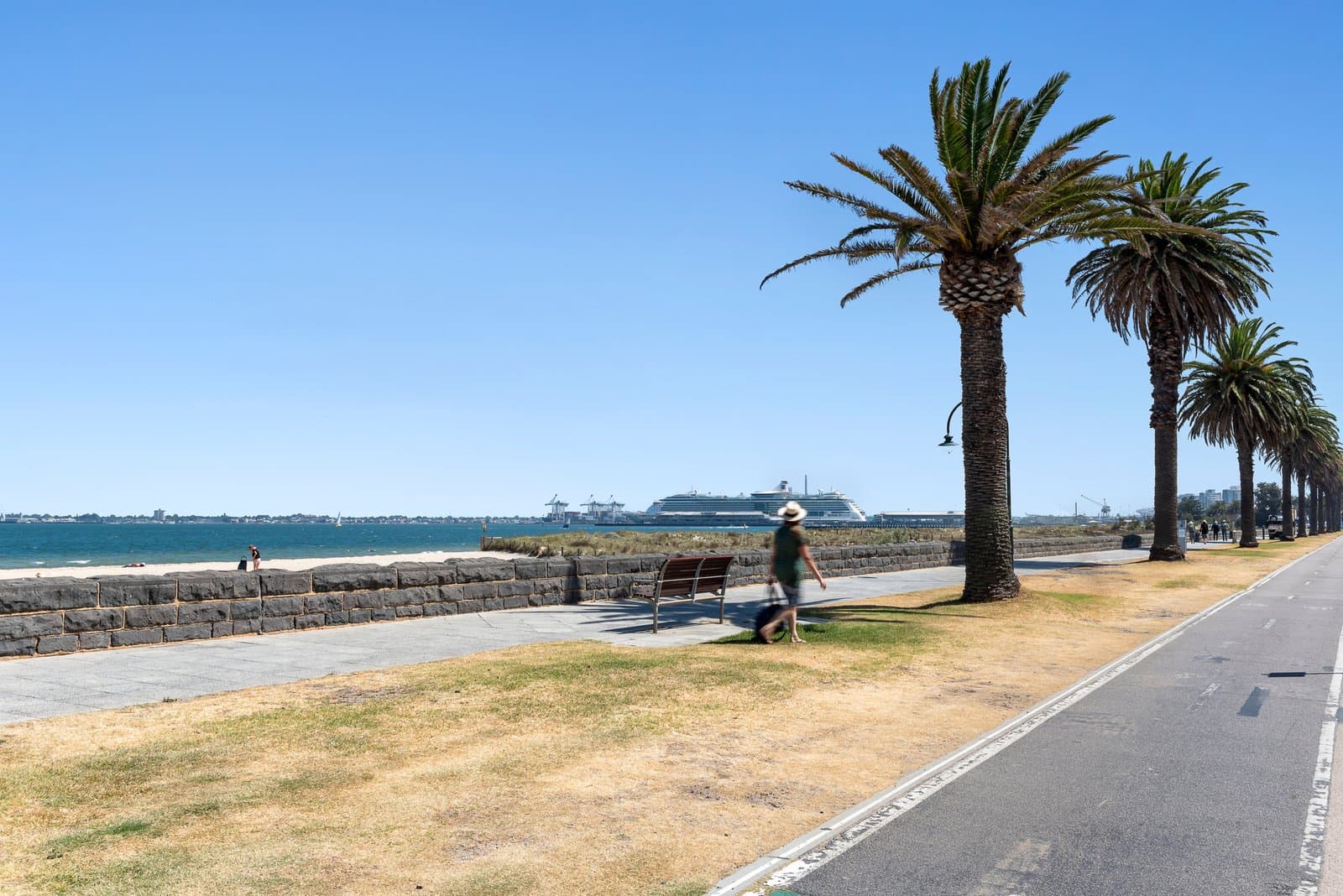 413/101 Bay Street, Port Melbourne, Port Melbourne - Thumbnail 2