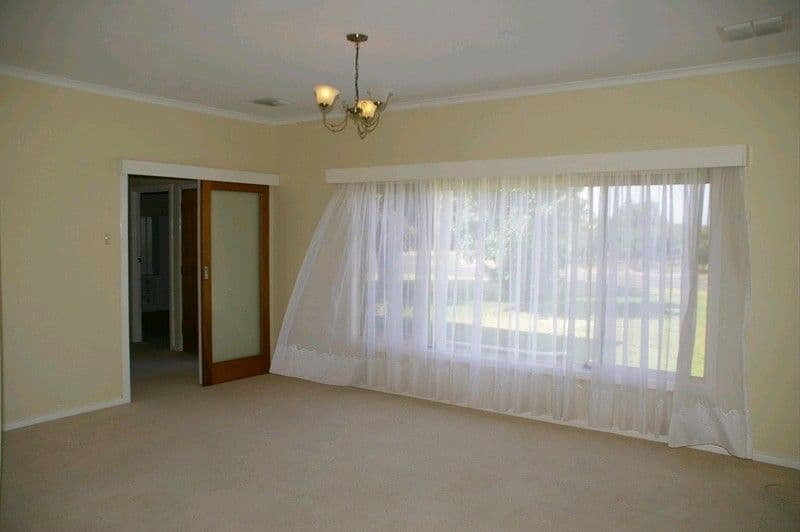 244 Eighth Street, RENMARK SA 5341, Renmark South - Thumbnail 4