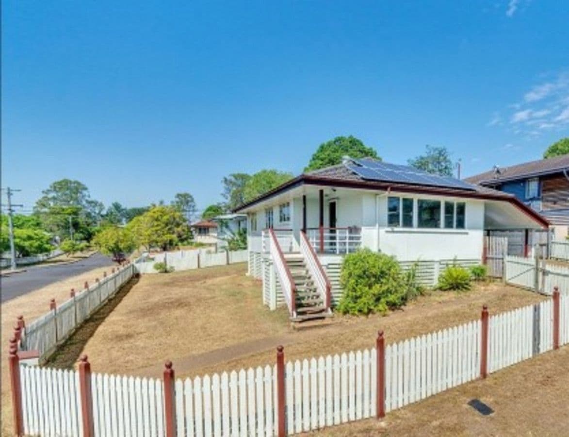 14 Wentworth Street, Leichhardt QLD 4305, Leichhardt - Thumbnail 4