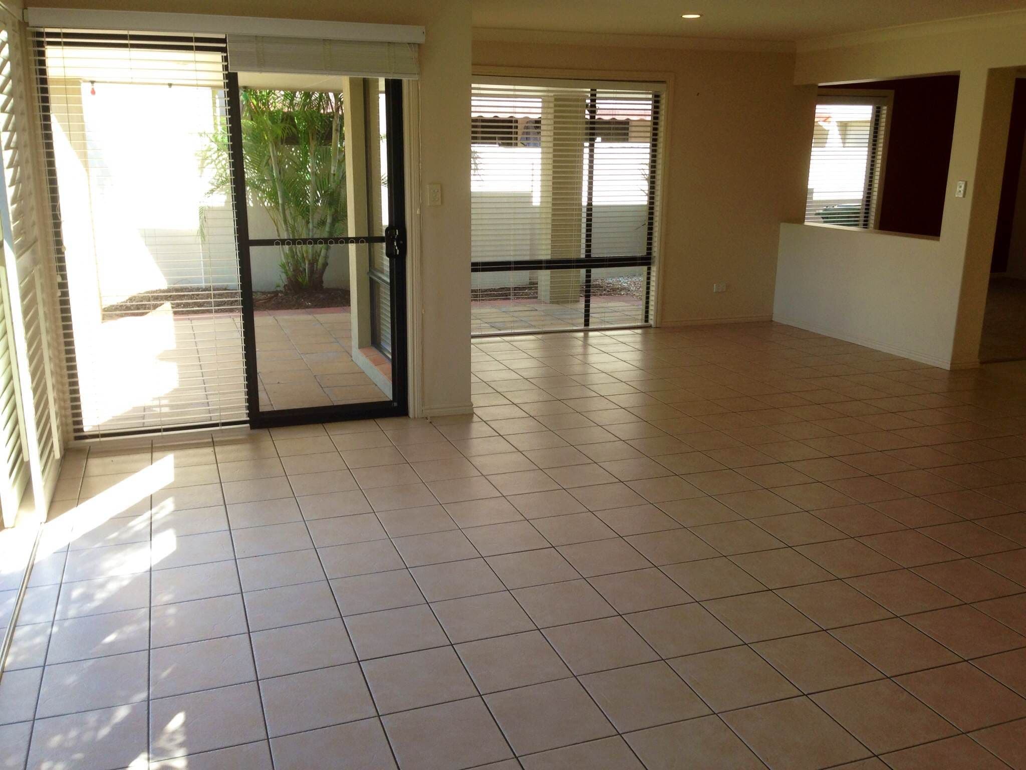6 Monterey Keys Drive, HELENSVALE QLD 4212, Helensvale - Thumbnail 5