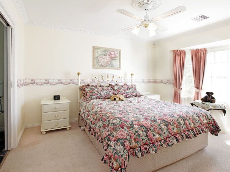 13 Ainslie Avenue, GROVEDALE VIC 3216, Grovedale - Thumbnail 6