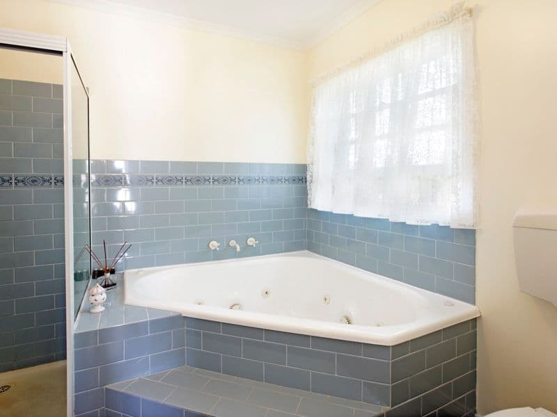 13 Ainslie Avenue, GROVEDALE VIC 3216, Grovedale - Thumbnail 7