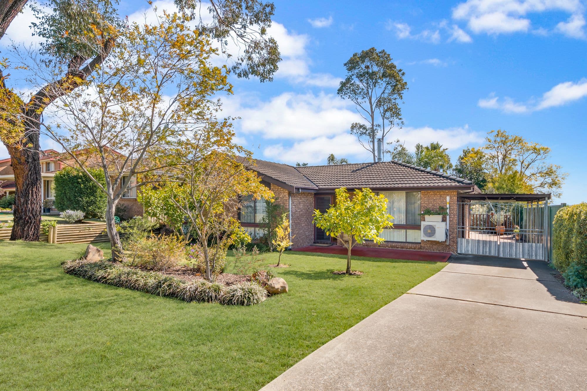 37 Twingleton Avenue, Ambarvale - Image 1